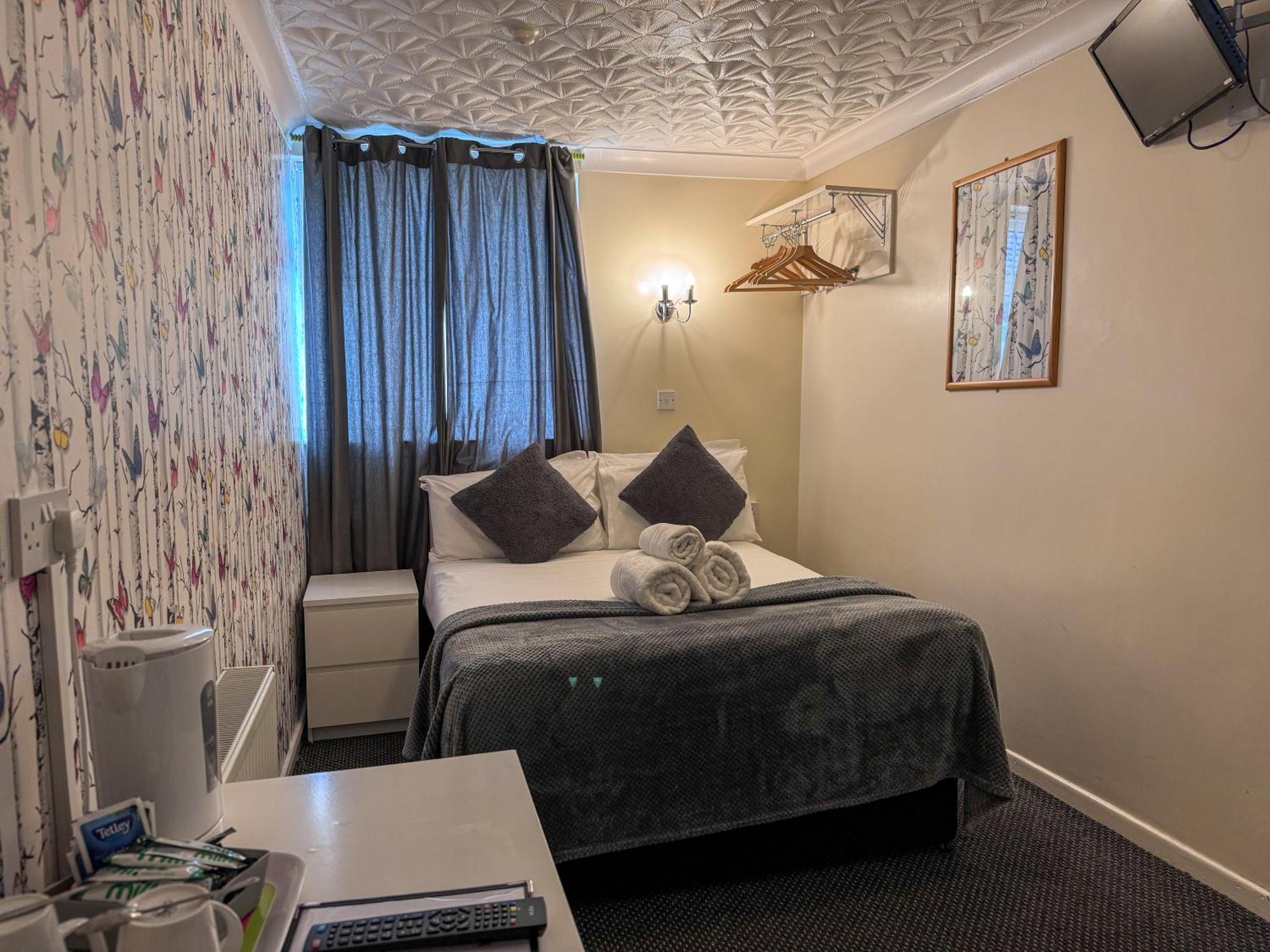 The Ascot Guest house 3*